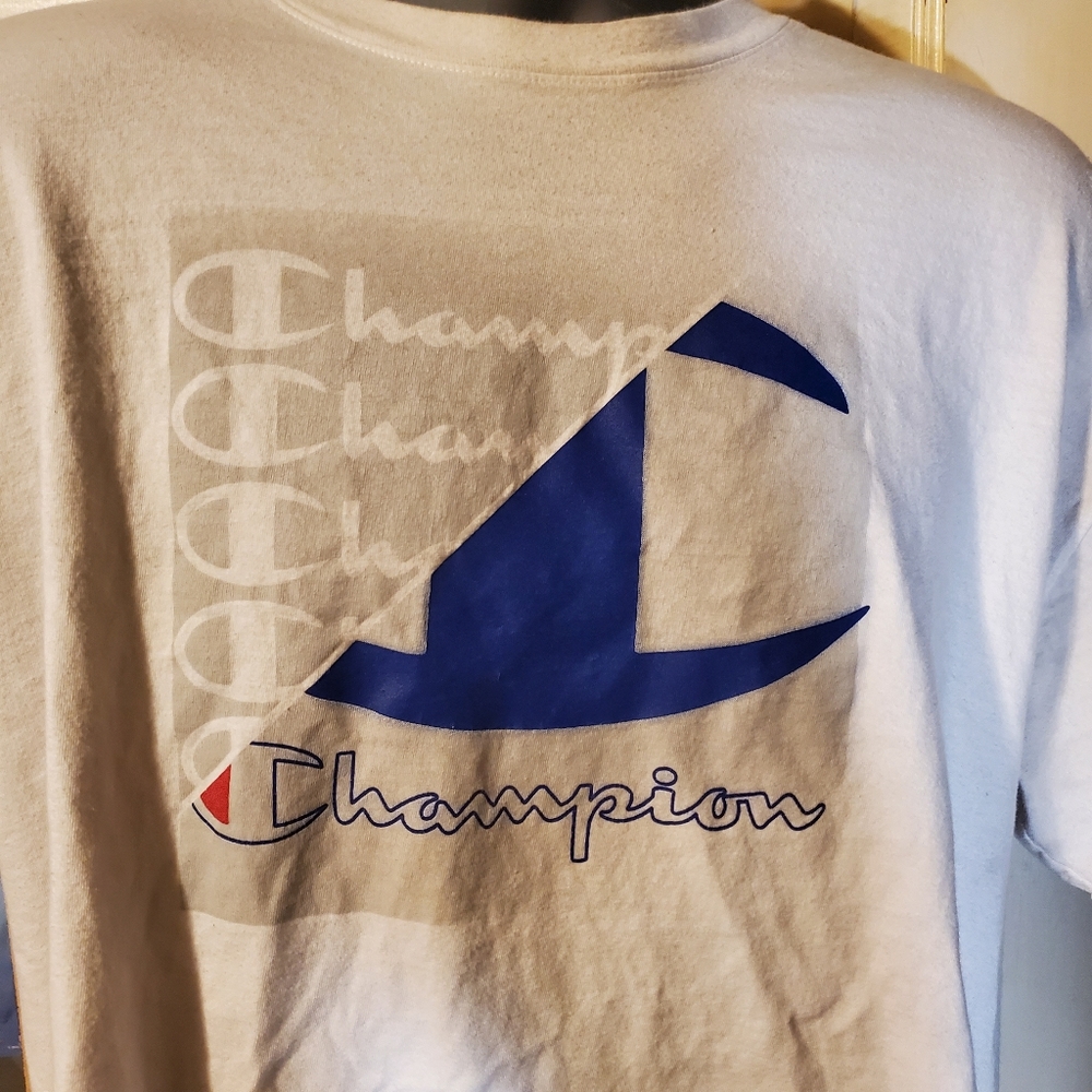 Champion script tee - Picture 2 of 4